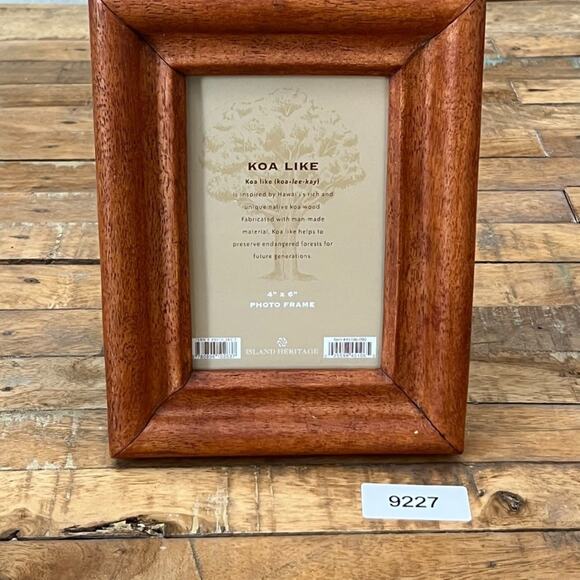 Island Heritage Photo Frame 4 x 6" Koa Like Wood Free Standing & Wall Hanging - Picture 3 of 7